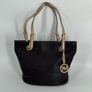 Michael Kors brown leather Bucket Bag